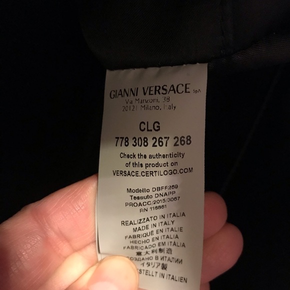 💥SOLD💥VERSACE Calfskin Palazzo Medusa Backpack - Picture 7 of 7